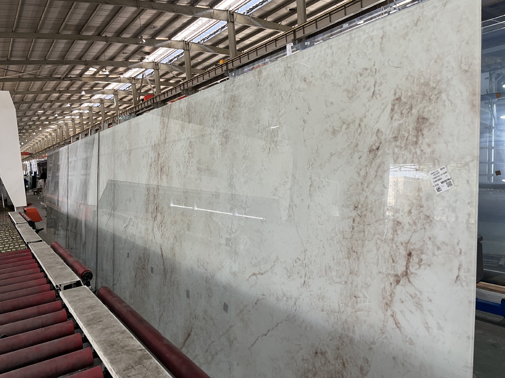large size ceramic frit glass manufacturing.jpg